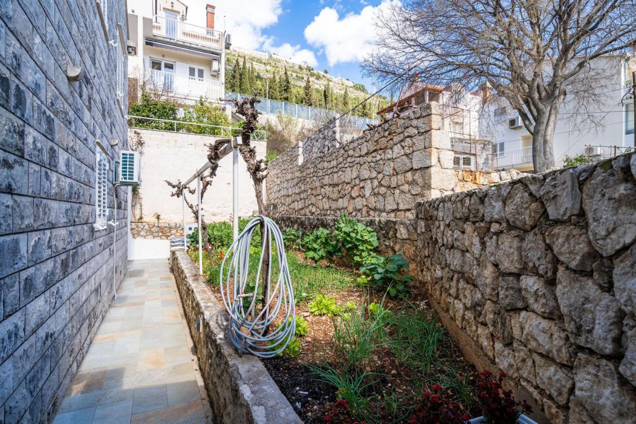 Debos Dubrovnik